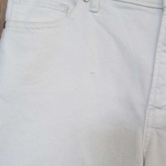 Express Women's Crisp White Mid Rise 70s Flare Jeans 8L P247 - Picture 6 of 15